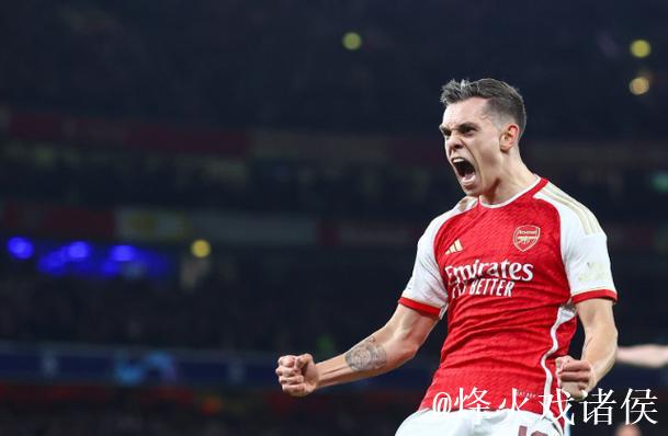 阿尔特塔：特罗萨德在场上感觉有些不适，我们不