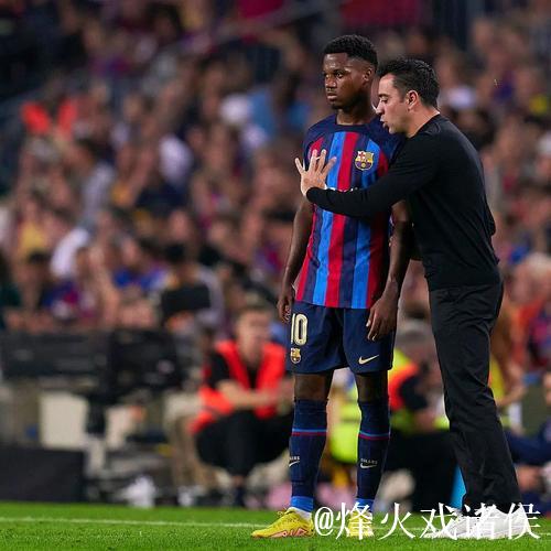 阿斯:拉波尔塔将主持巴萨圣诞晚宴并发表演讲,更多提及皇马 阿斯:拉波尔塔将主持巴萨圣诞晚宴并发表演讲,更多提及皇马